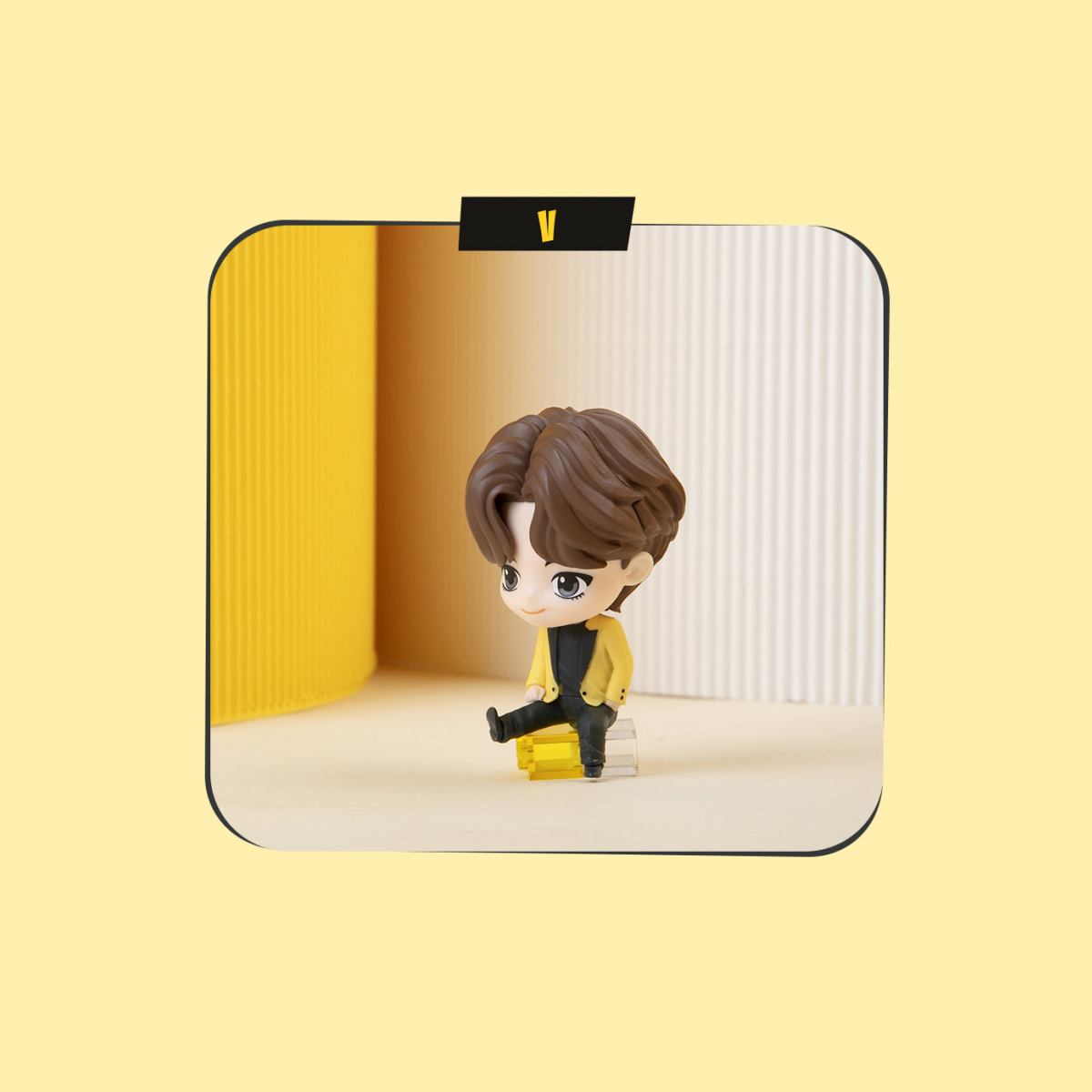 BTS TinyTAN Butter Monitor Figure V – Official Collection